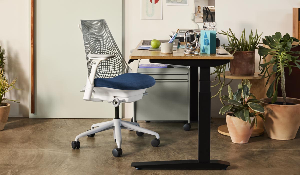 Herman Miller Sayl with 3D suspension back and polished base